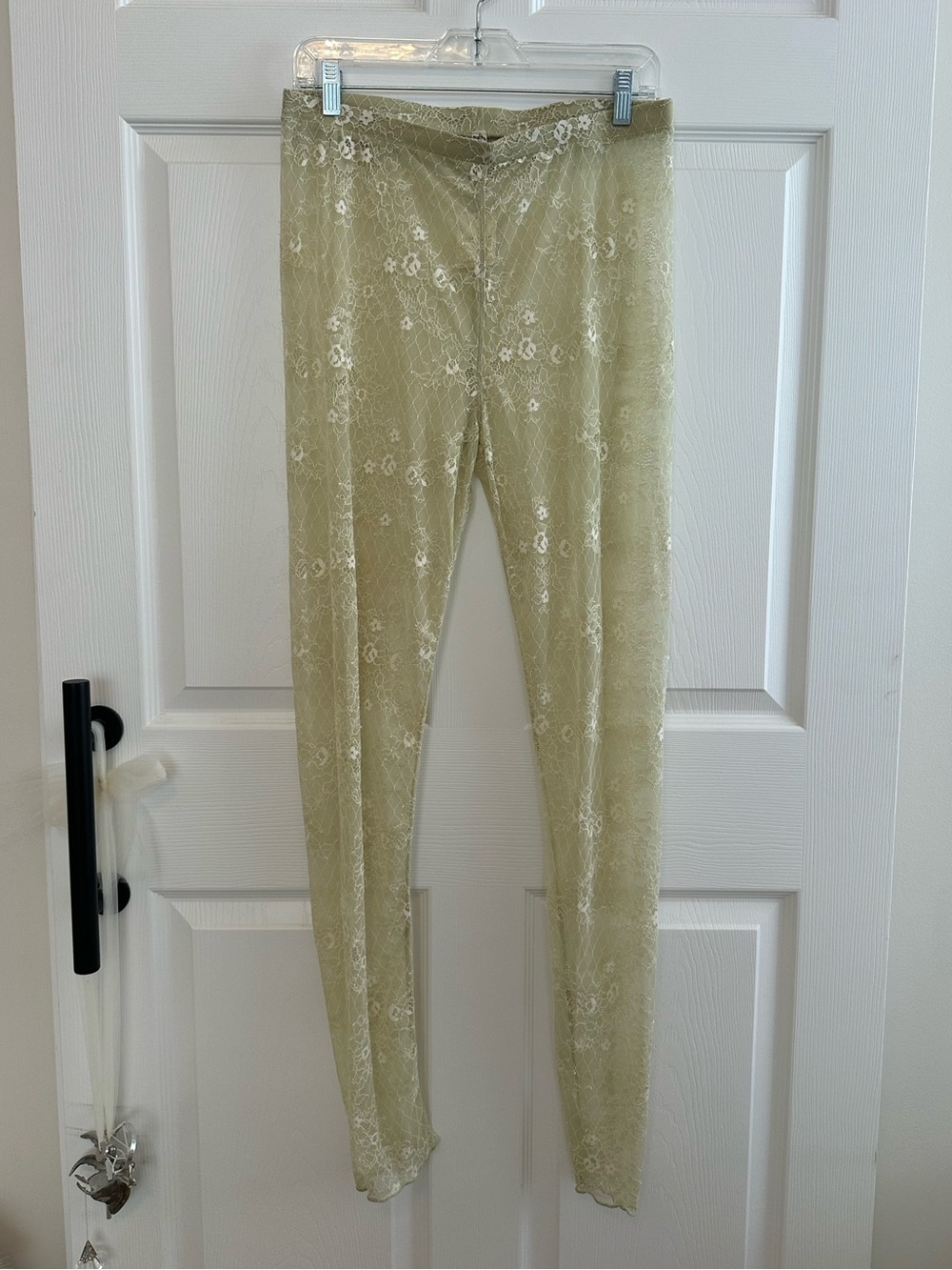 Intimately Free People green lace leggings Medium NWT